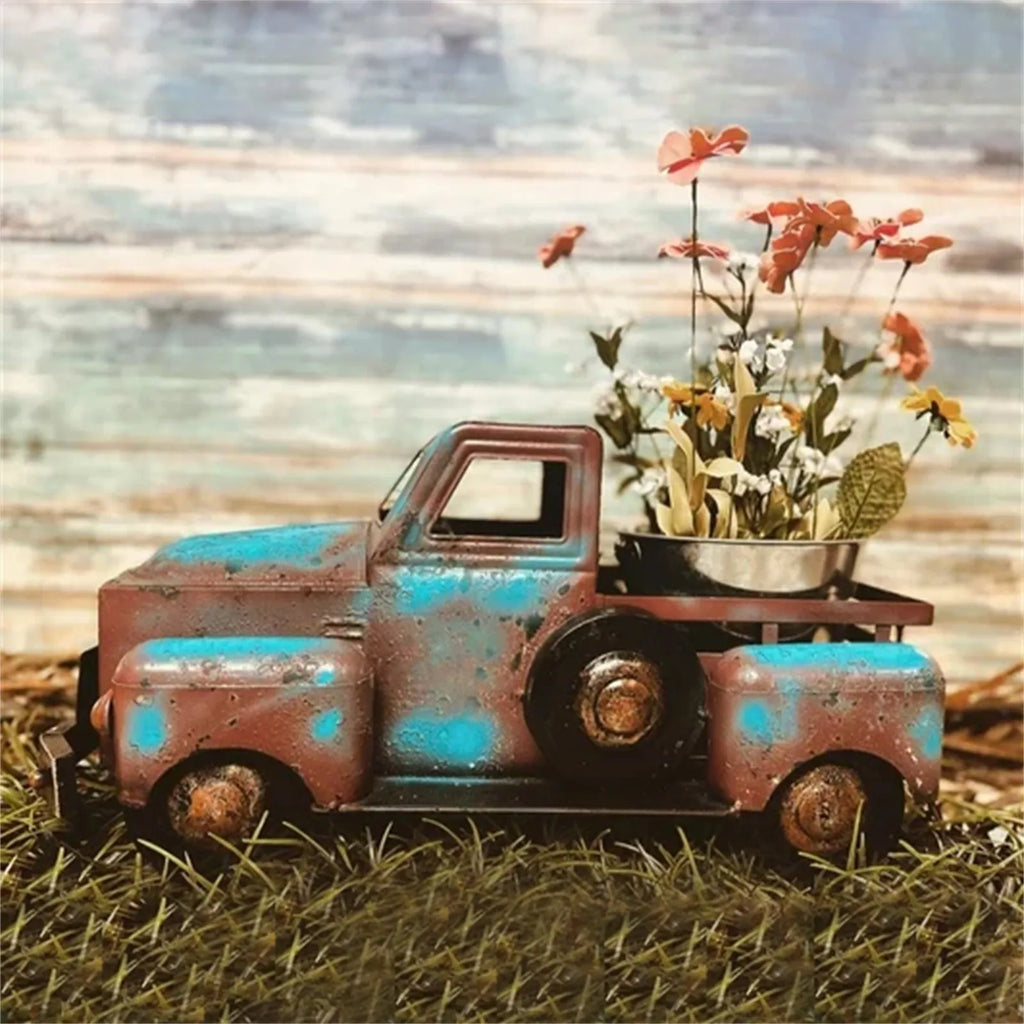 Rusty Roadster™ - Vintage Truck Pot